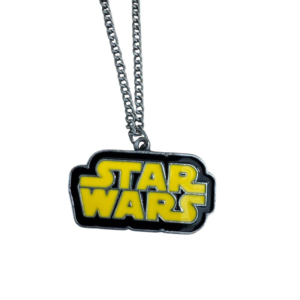STAR WARS Pendant Necklace NEW 18 inch chain with extender